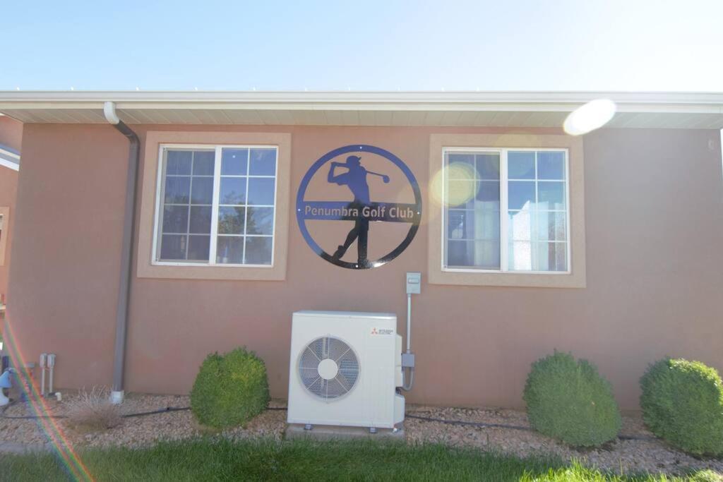 Tacit Shadow Resort Paradise Deluxe Suite, Gym, Coffee Bar, Hot-Tub, Free Laundry, Food Available Parowan Exterior foto